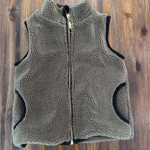 Little Bipsy Sherpa vest